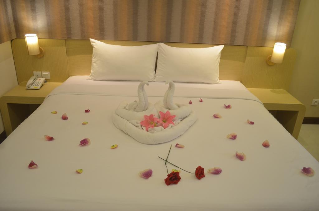 Sweet Garden Guest House Маланг Екстер'єр фото